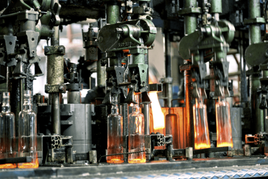 Why HVAC Experts Recommend Evaporative Cooling For Glass Manufacturing Plants